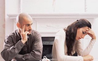 男人外遇初现迹象及丈夫回归表现（婚姻危机中的丈夫行为分析和心理疏导）