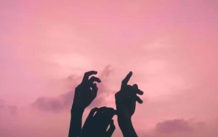 如何让前男友回心转意？挽回爱情的正确方法是什么？