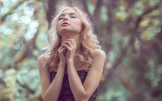 老公出轨女领导怎么办？如何处理婚姻危机？