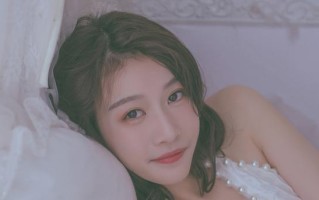 分手后前男友为何对我保持暧昧态度？如何处理这种情况？