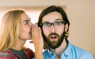 男人最怕女朋友知道什么秘密？如何处理感情中的隐私问题？