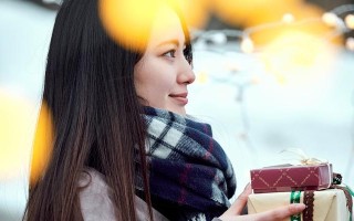 如何在第一次约会时保持话题不断（15个轻松愉快的话题）