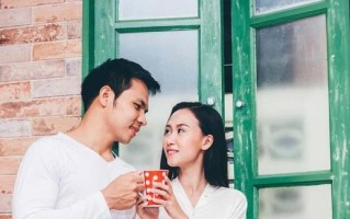 如何挽回婚姻（15个段落教你如何用短信挽回婚姻）