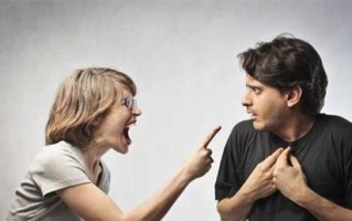 婚后哪些话会逼使女人出轨？如何避免婚姻危机？