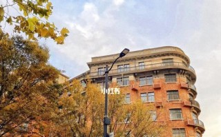 异地恋结束时谁应该投奔对方？专家解答与建议？