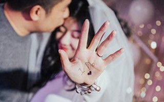 女友坚决分手怎么挽回？有效挽回爱情的策略有哪些？