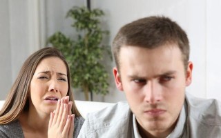 老公出轨了该怎么挽回婚姻？有效沟通和信任重建的方法是什么？