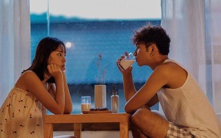 分手后女友视我为仇人，如何挽回感情？