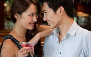 精神出轨和身体出轨哪个更严重？如何处理婚姻中的不忠行为？