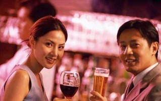 老公出轨了应该选择净身出户还是努力挽回？