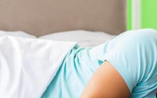 梦见和别人同居是什么征兆？梦境解析有哪些常见问题？