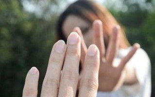 挽回他人信任的方法（以被同事陷害为例）