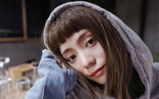 以安全为先，做好自我保护（保护自己）