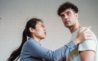 如何挽回男友的疑虑并避免分手？
