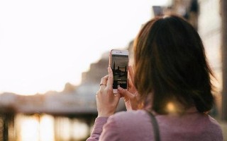 分手后挽回女友这三招有效吗？如何快速挽回女友的心？