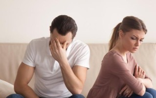 夫妻挽回感情的最好方法是什么？如何有效修复破裂的婚姻关系？