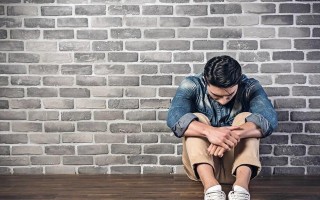 女友突然提分手的心理是什么？如何应对这种情况？