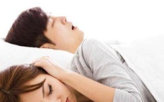 分手后挽回男友的正确方法是什么？如何处理不合适的感觉？