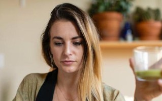 女人易发生婚外情的情境（探究婚姻背后的隐患与解决方法）