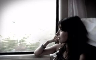 分手后应该挽回还是放弃？如何做出正确的选择？
