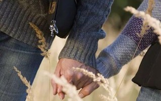 深入探索亲密婚姻关系的秘密（如何让婚姻变得更幸福）