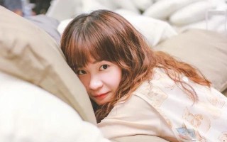 女友闹分手有新欢断联一个月怎么办？如何挽回感情？