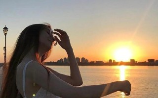 当感觉男朋友不在乎你，他为什么会不理你了（探究男性冷落女友的心理原因）