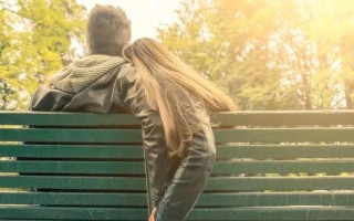 分手后要说什么话才能挽回？如何用正确的话语修复感情？