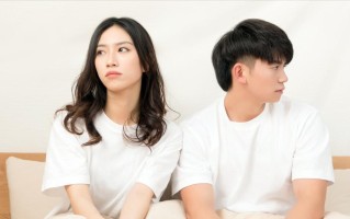 无奈的婚外情（伤心的话语和反思）