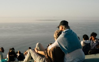 和女友沟通，不想损耗感情？这几招让你变得更聪明！