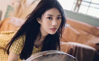 挽回容易感动女生的心有什么方法？如何用正确的方式表达情感？