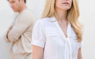 离婚还是坚持（怀疑、犹豫、挽留、放弃——你该如何选择）