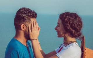 如何以诚挚道歉和认错挽回男朋友的心（15个细节让你的道歉更真诚有效）