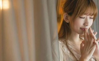 挽回异地女友的失望（如何重新赢得她的信任和爱情）