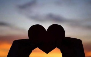 如何挽回男友让你的爱情重燃火花（从分手到重逢用行动打造美好未来）