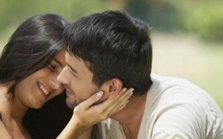 如何挽回坚决分手的男友？出轨后复合的正确方法是什么？