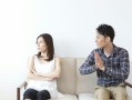 老公出轨，如何正确处理（保护自己和家庭的正确做法）