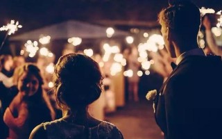 吵架后男友要分手怎么办？如何让他主动挽回你？