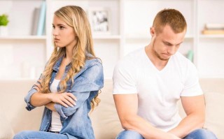 60岁老公有外遇怎么办？如何处理老年婚姻危机？