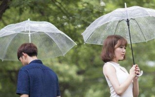 挽回女人死心的有效方法是什么？如何重建信任和感情？
