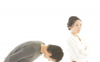 和老婆冷战了，怎么哄她（有效的沟通和关心可以化解冷战的僵局）