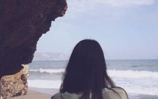 女友暗示分手后如何挽回？追回前女友的正确方法是什么？