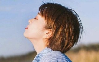 分手后挽回前任的三个阶段是什么？如何循序渐进地进行？