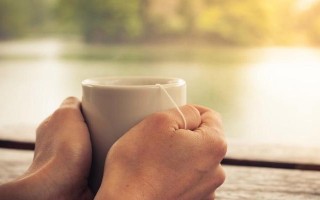 挽回老婆的正确方法是什么？不想离婚时应采取哪些措施？