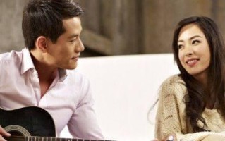 吵架后老公出轨怎么办？如何处理婚姻中的信任危机？