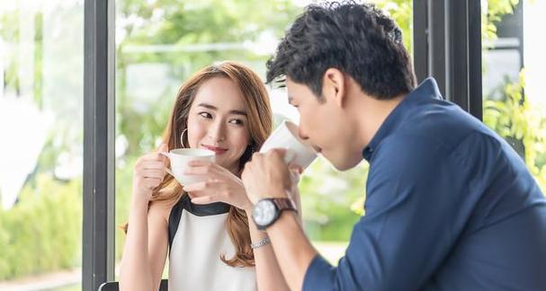 健康的男女关系是建立在平等、尊重和沟通基础上的（如何建立健康的男女关系）-第1张图片-爱昵情感