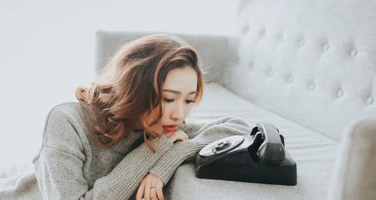 老公出轨，你该怎么办（如何应对老公出轨事件）-第1张图片-爱昵情感