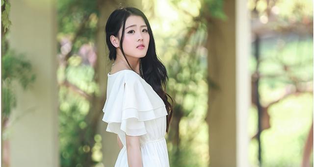 霸道表白攻略（如何以霸道的方式讨女孩子芳心）-第1张图片-爱昵情感