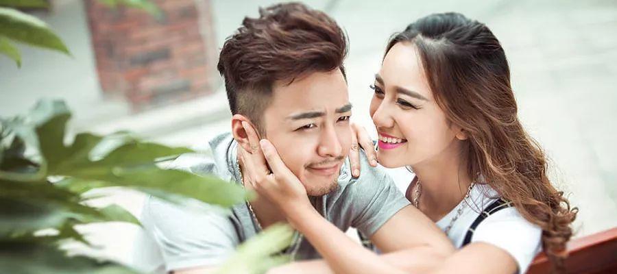 如何成功挽回前男友（用这些方法）-第1张图片-爱昵情感