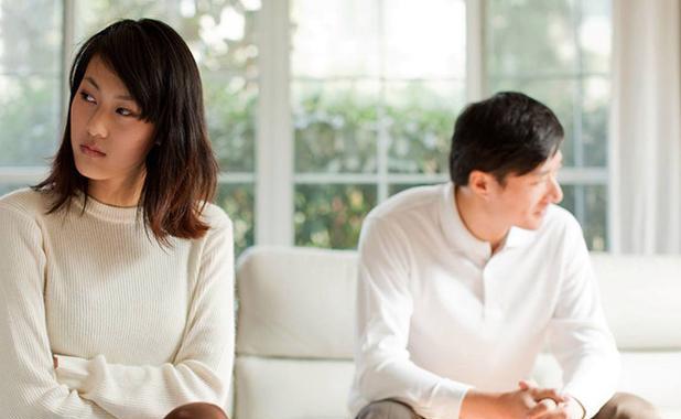 老公出轨了，如何挽救婚姻（从自我调整、沟通修复到信任重建）-第1张图片-爱昵情感